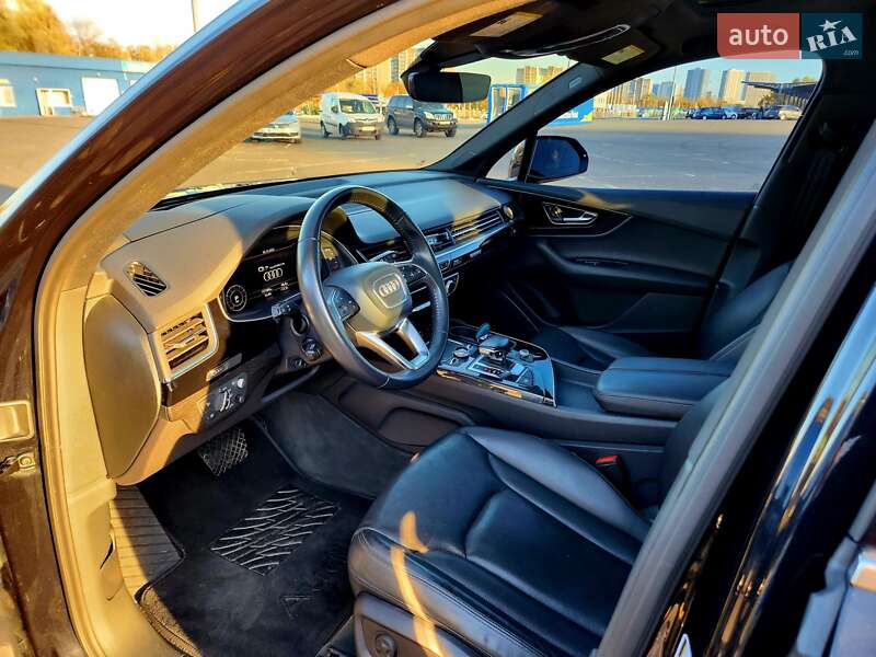 Внедорожник / Кроссовер Audi Q7 2017 в Киеве фото 6 Внедорожник / Кроссовер Audi Q7 2017 в Киеве