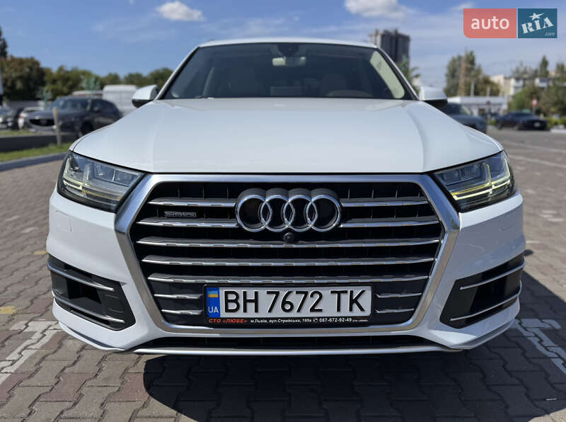 Внедорожник / Кроссовер Audi Q7 2016 в Одессе