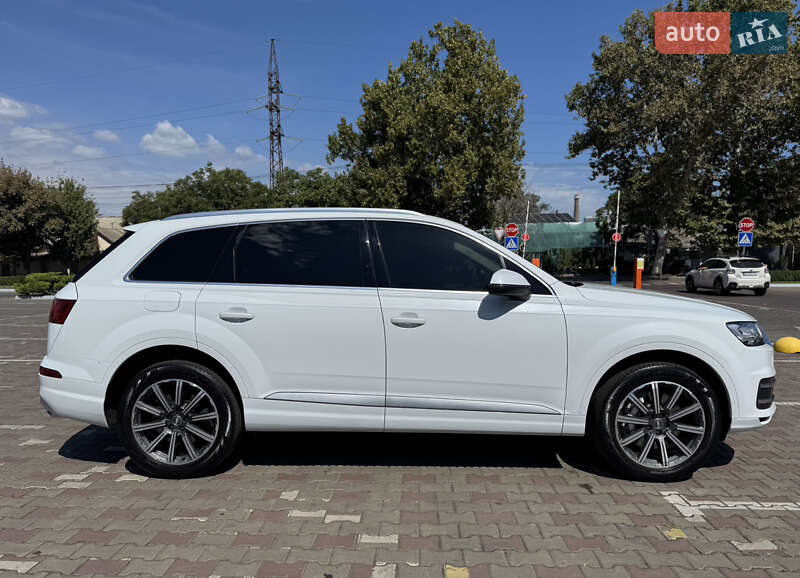 Внедорожник / Кроссовер Audi Q7 2016 в Одессе