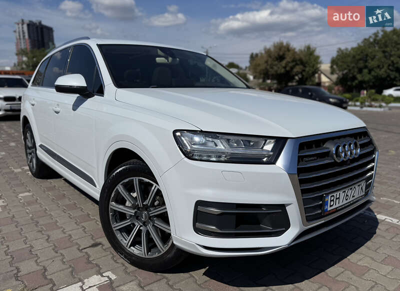 Внедорожник / Кроссовер Audi Q7 2016 в Одессе