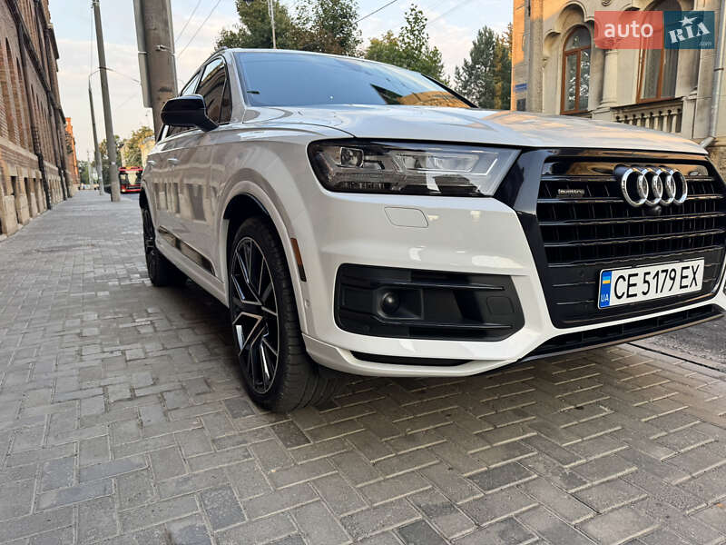 Внедорожник / Кроссовер Audi Q7 2019 в Черновцах