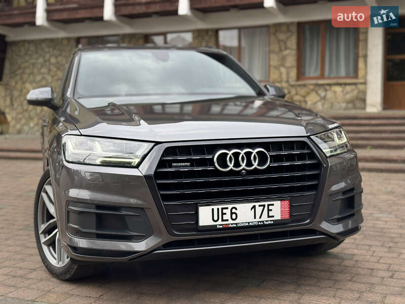 Внедорожник / Кроссовер Audi Q7 2018 в Яремче