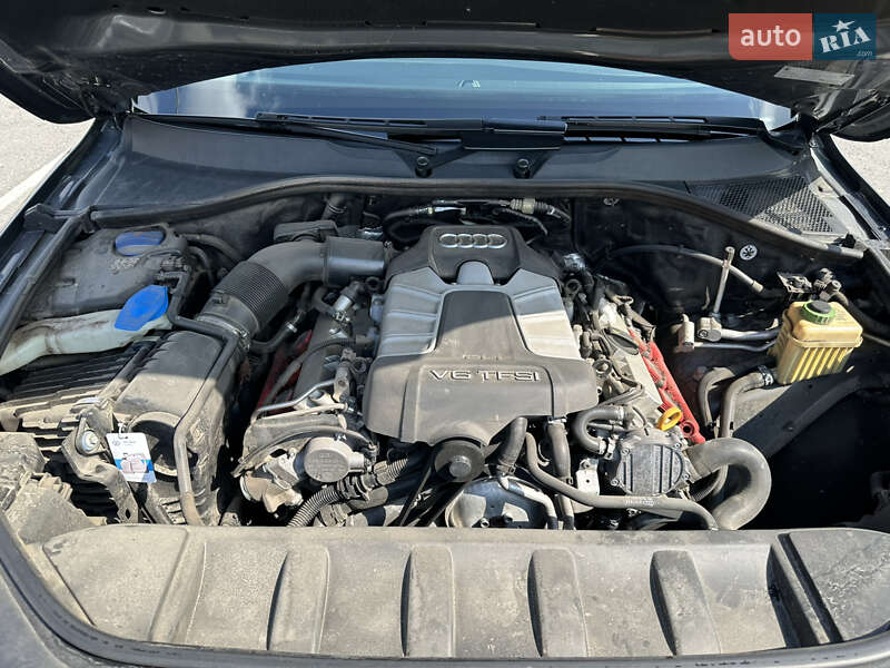 Внедорожник / Кроссовер Audi Q7 2014 в Днепре