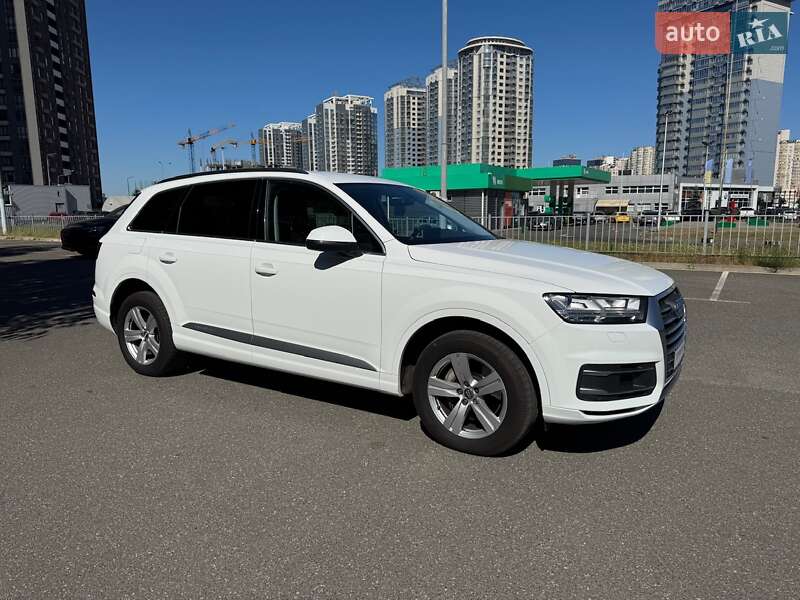 Внедорожник / Кроссовер Audi Q7 2018 в Киеве