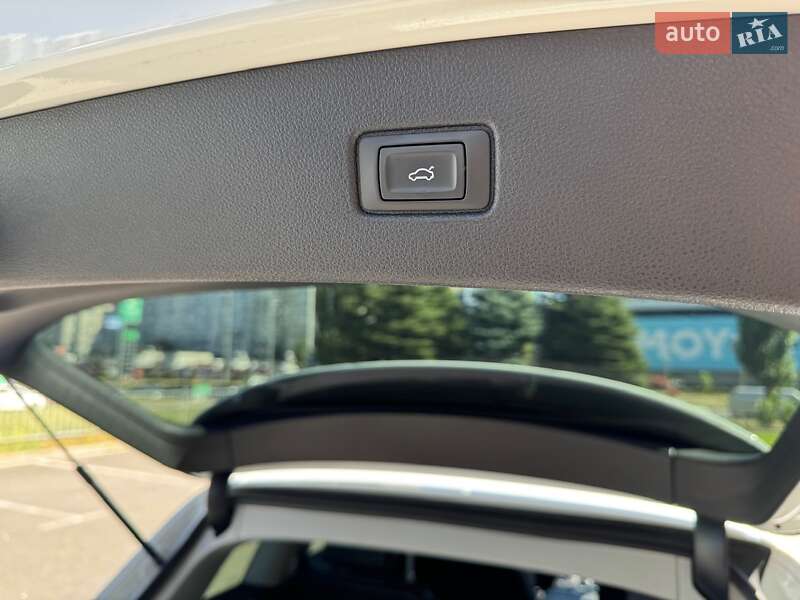 Внедорожник / Кроссовер Audi Q7 2018 в Киеве