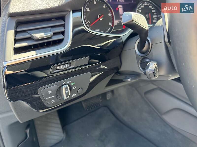 Внедорожник / Кроссовер Audi Q7 2018 в Киеве