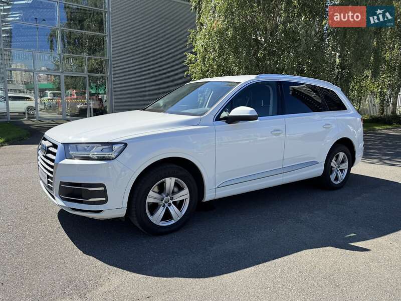 Внедорожник / Кроссовер Audi Q7 2018 в Киеве