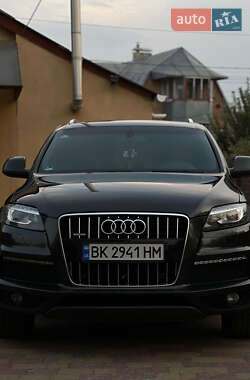 Внедорожник / Кроссовер Audi Q7 2013 в Ровно