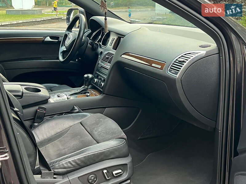 Внедорожник / Кроссовер Audi Q7 2013 в Ровно фото 11 Внедорожник / Кроссовер Audi Q7 2013 в Ровно