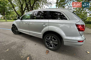 Внедорожник / Кроссовер Audi Q7 2009 в 