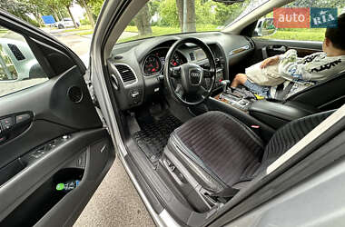 Внедорожник / Кроссовер Audi Q7 2009 в 