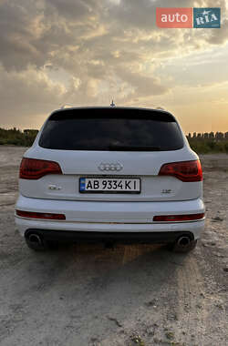 Внедорожник / Кроссовер Audi Q7 2012 в 