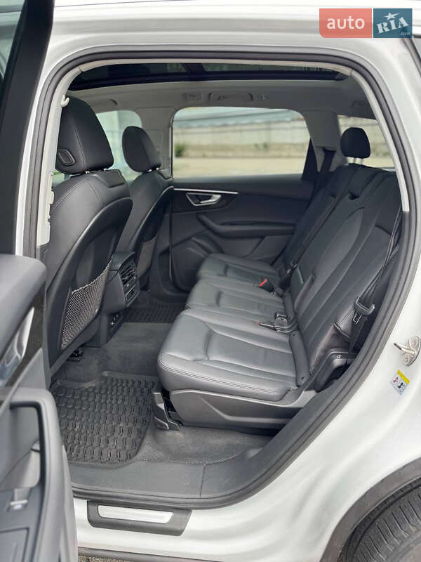 Внедорожник / Кроссовер Audi Q7 2022 в Киеве фото 20 Внедорожник / Кроссовер Audi Q7 2022 в Киеве