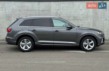 Внедорожник / Кроссовер Audi Q7 2020 в Киеве