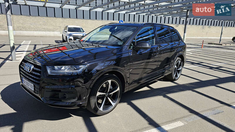 Позашляховик / Кросовер Audi Q7 2018 в Обухові