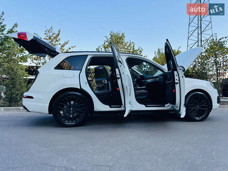 Внедорожник / Кроссовер Audi Q7 2016 в Одессе фото 32 Внедорожник / Кроссовер Audi Q7 2016 в Одессе
