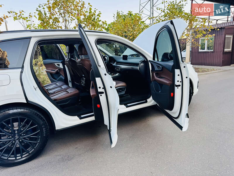 Внедорожник / Кроссовер Audi Q7 2016 в Одессе фото 33 Внедорожник / Кроссовер Audi Q7 2016 в Одессе