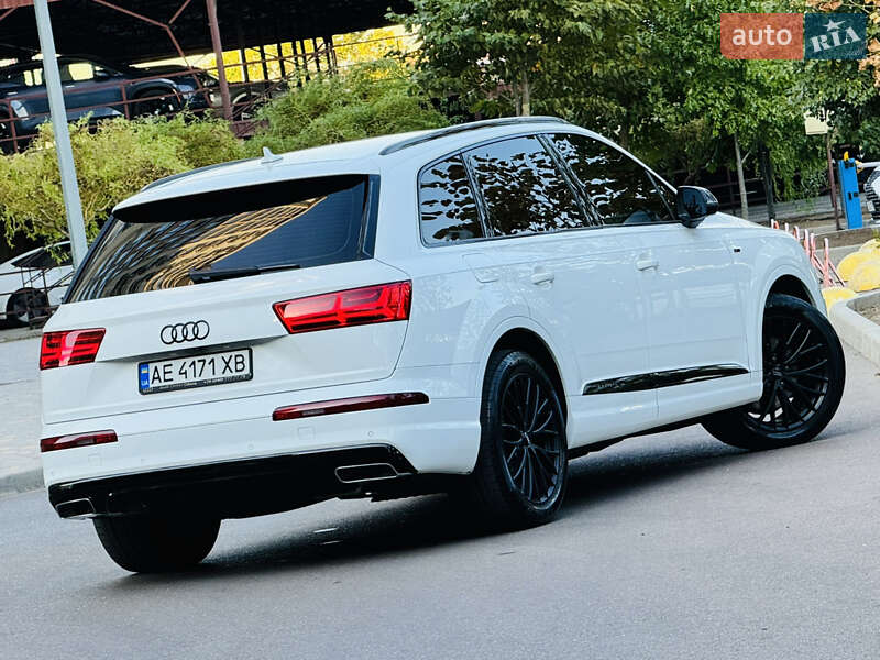 Внедорожник / Кроссовер Audi Q7 2016 в Одессе фото 65 Внедорожник / Кроссовер Audi Q7 2016 в Одессе