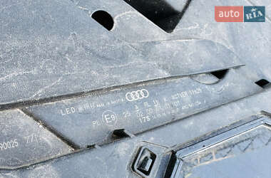 Позашляховик / Кросовер Audi Q7 2016 в 