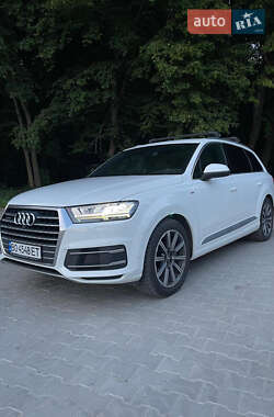 Audi Q7 2015
