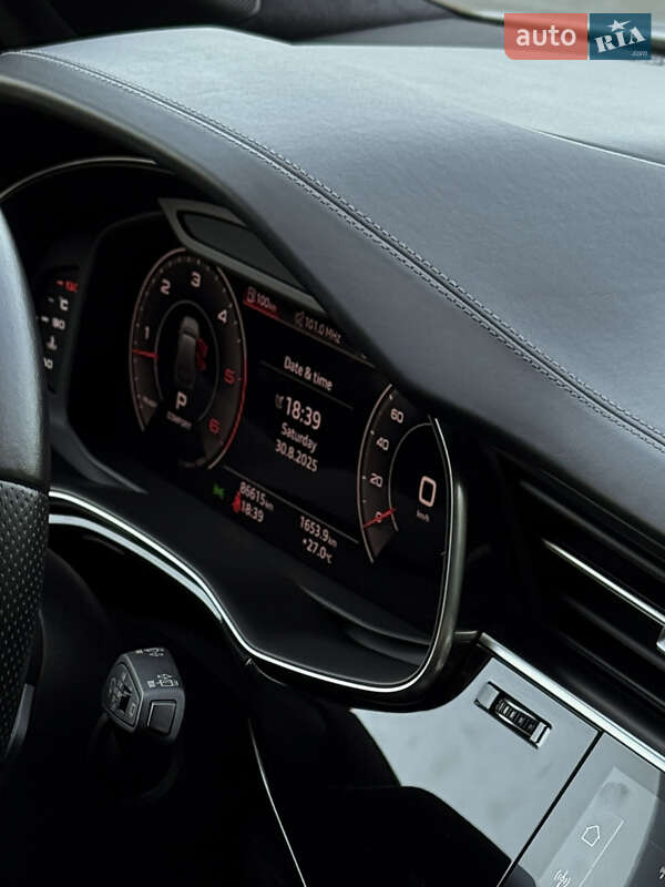 Позашляховик / Кросовер Audi Q7 2021 в Одесі