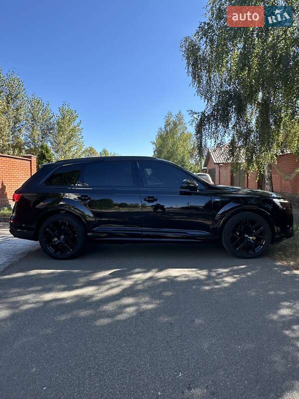 Позашляховик / Кросовер Audi Q7 2025 в Києві фото 6 Позашляховик / Кросовер Audi Q7 2025 в Києві