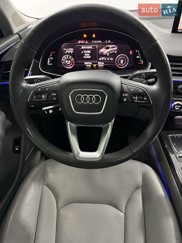 Позашляховик / Кросовер Audi Q7 2017 в Одесі