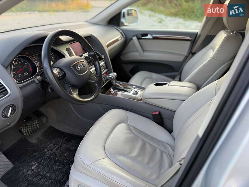 Внедорожник / Кроссовер Audi Q7 2012 в Тернополе