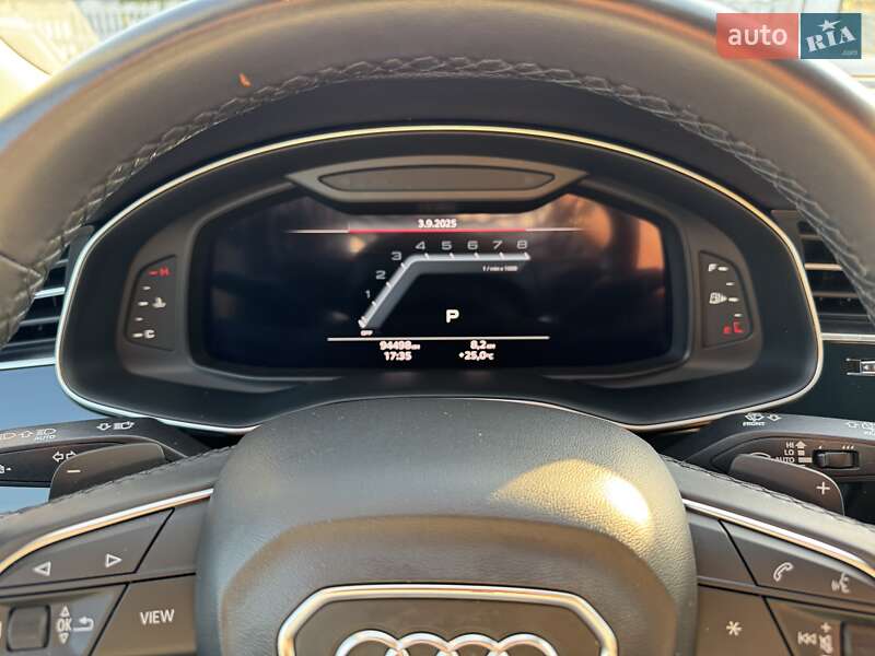 Позашляховик / Кросовер Audi Q7 2022 в Тернополі