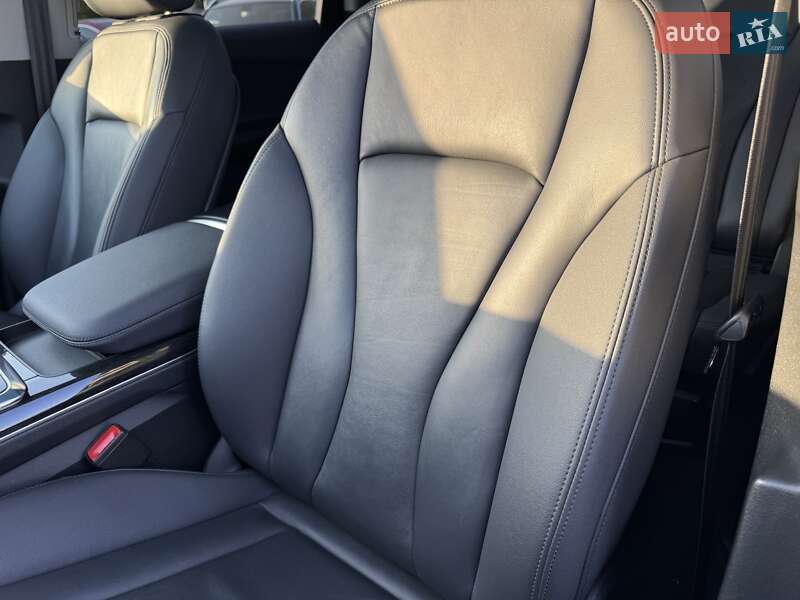 Позашляховик / Кросовер Audi Q7 2022 в Тернополі