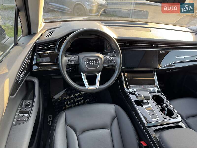 Позашляховик / Кросовер Audi Q7 2022 в Тернополі
