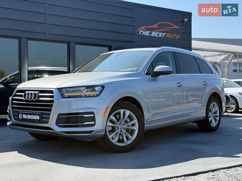 Внедорожник / Кроссовер Audi Q7 2017 в Ровно