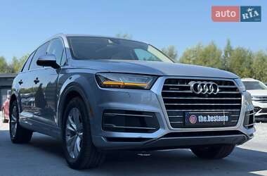 Внедорожник / Кроссовер Audi Q7 2017 в 