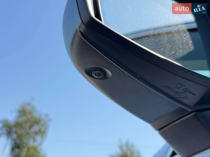 Внедорожник / Кроссовер Audi Q7 2017 в Ровно