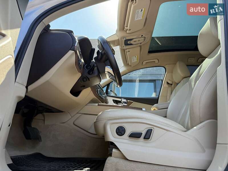Внедорожник / Кроссовер Audi Q7 2017 в Ровно