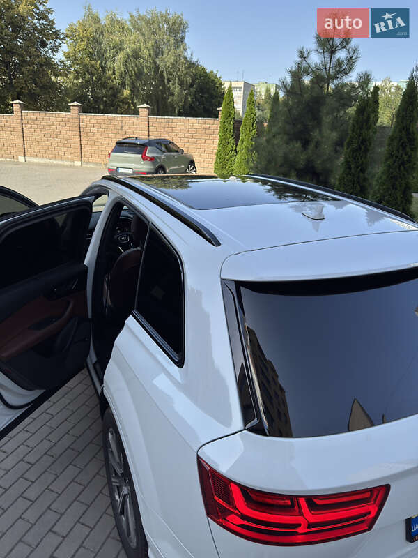 Позашляховик / Кросовер Audi Q7 2016 в Луцьку фото 16 Позашляховик / Кросовер Audi Q7 2016 в Луцьку