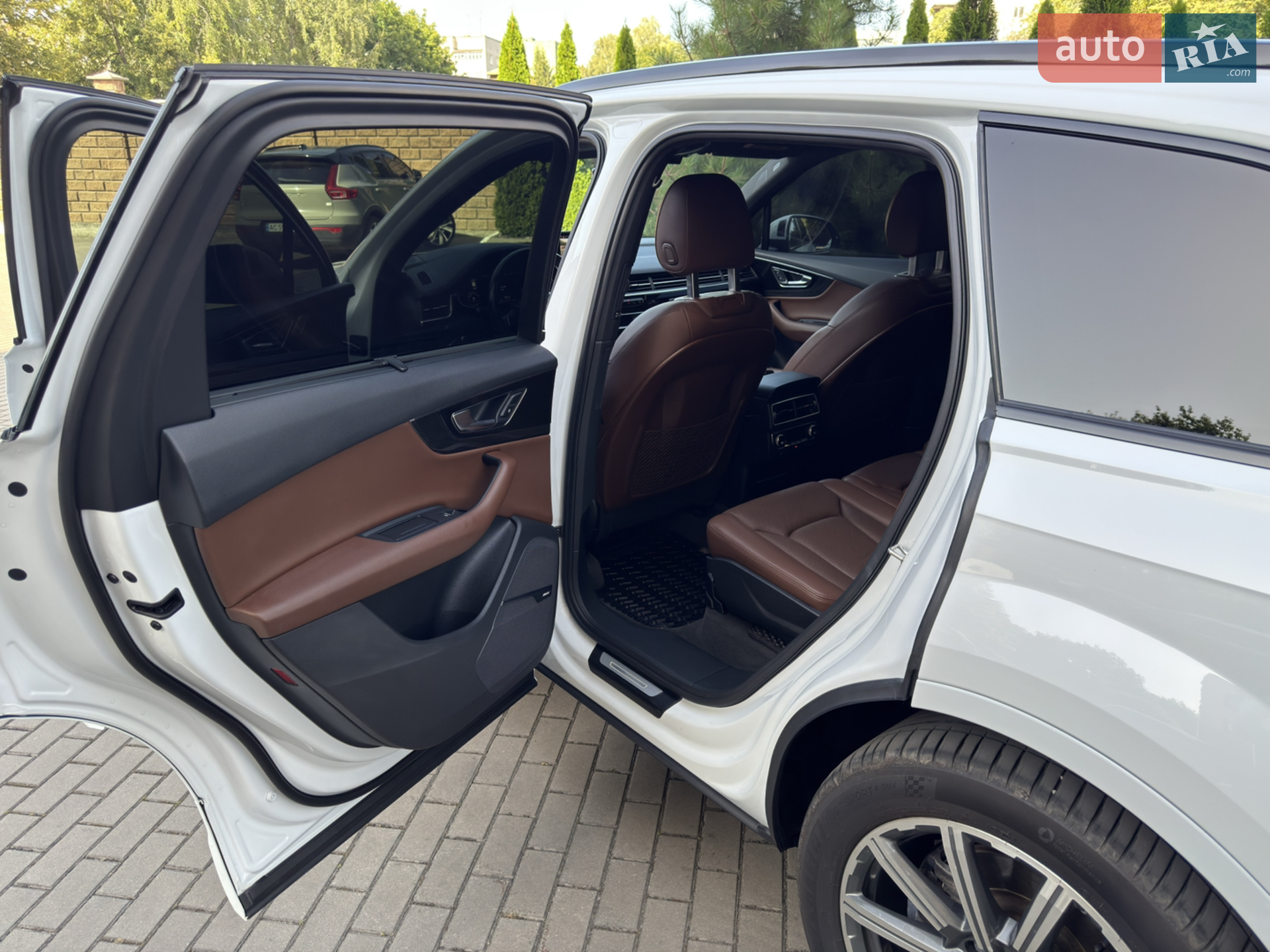 2016 Audi Q7 - мініатюра 17