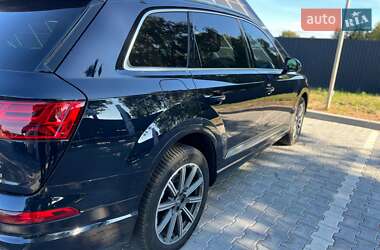 Внедорожник / Кроссовер Audi Q7 2016 в Владимире