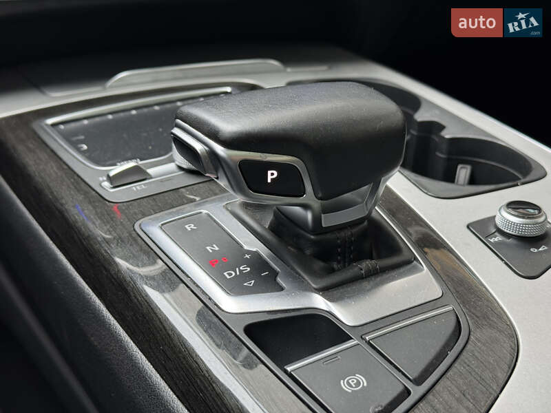 Внедорожник / Кроссовер Audi Q7 2017 в Львове фото 23 Внедорожник / Кроссовер Audi Q7 2017 в Львове
