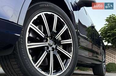 Позашляховик / Кросовер Audi Q7 2019 в 