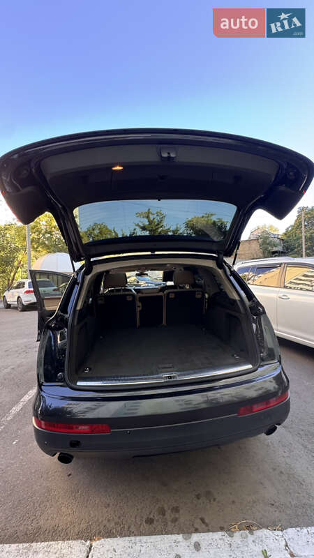 Позашляховик / Кросовер Audi Q7 2008 в Одесі