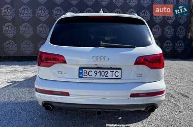 Позашляховик / Кросовер Audi Q7 2013 в 