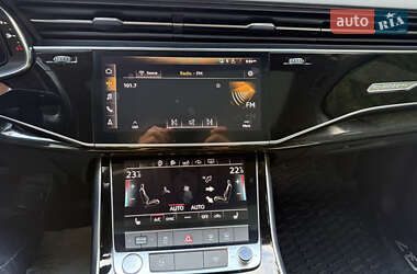 Позашляховик / Кросовер Audi Q7 2020 в 