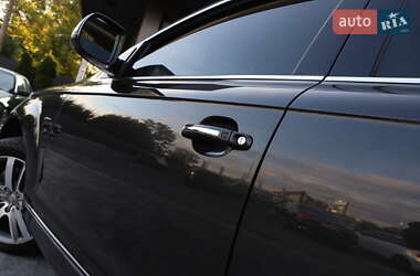 Позашляховик / Кросовер Audi Q7 2015 в  фото 46 Позашляховик / Кросовер Audi Q7 2015 в