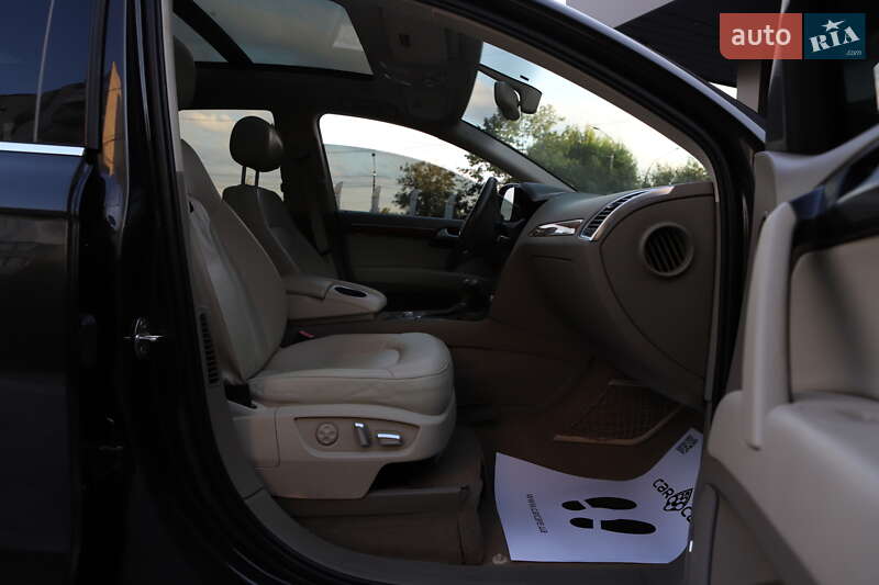 Внедорожник / Кроссовер Audi Q7 2015 в Дрогобыче фото 56 Внедорожник / Кроссовер Audi Q7 2015 в Дрогобыче