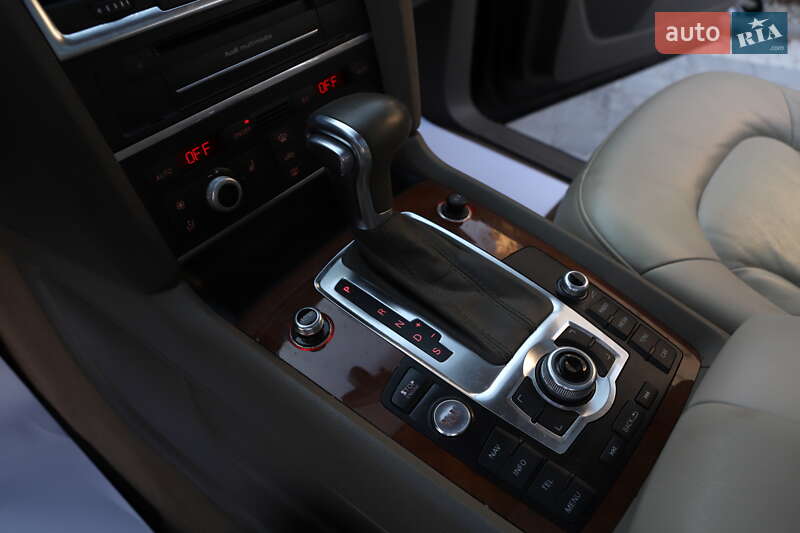 Внедорожник / Кроссовер Audi Q7 2015 в Дрогобыче фото 74 Внедорожник / Кроссовер Audi Q7 2015 в Дрогобыче