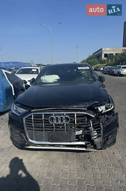 Позашляховик / Кросовер Audi Q7 2021 в Львові