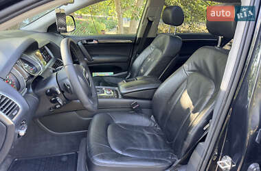 Позашляховик / Кросовер Audi Q7 2007 в 