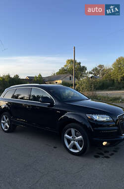 Внедорожник / Кроссовер Audi Q7 2013 в 