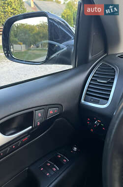 Внедорожник / Кроссовер Audi Q7 2013 в 